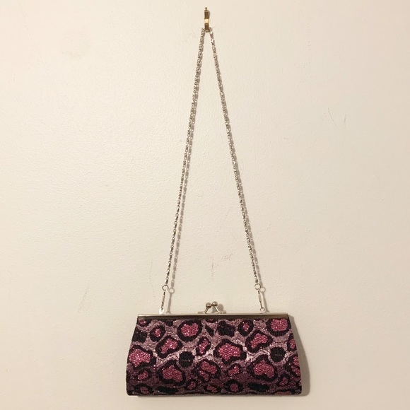 🛍Boutique leopard print clutches- purple availabl - Picture 3 of 6